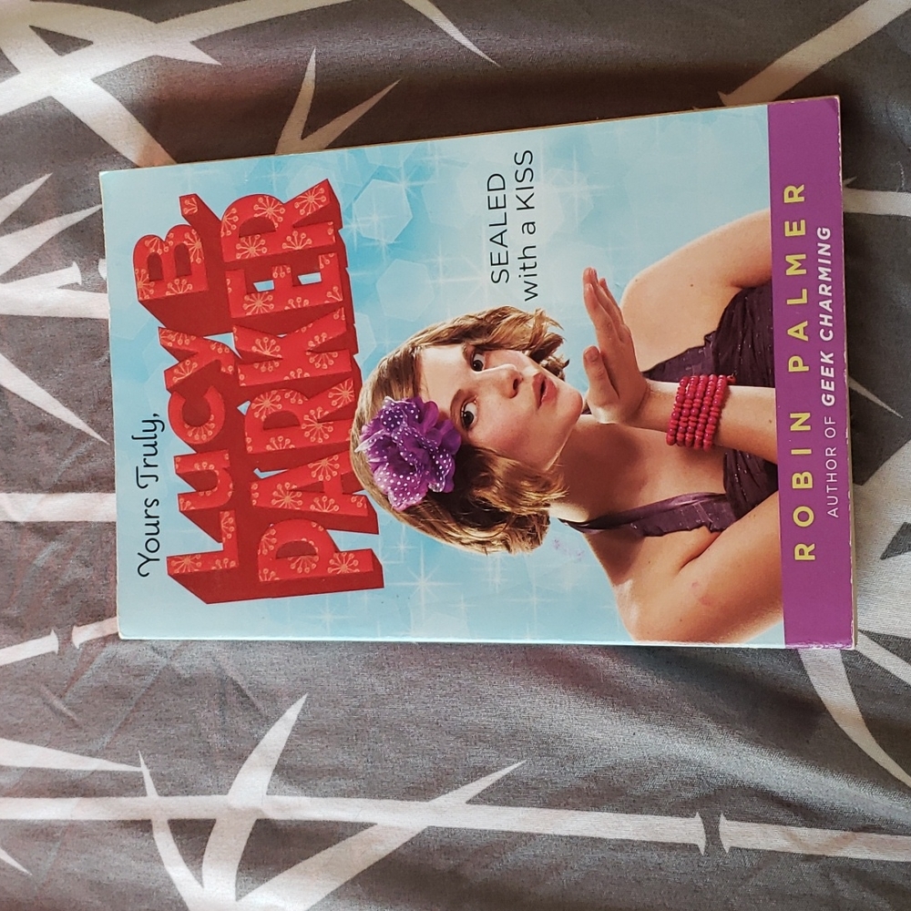 Lucy B. Parker Sealed With A Kiss book